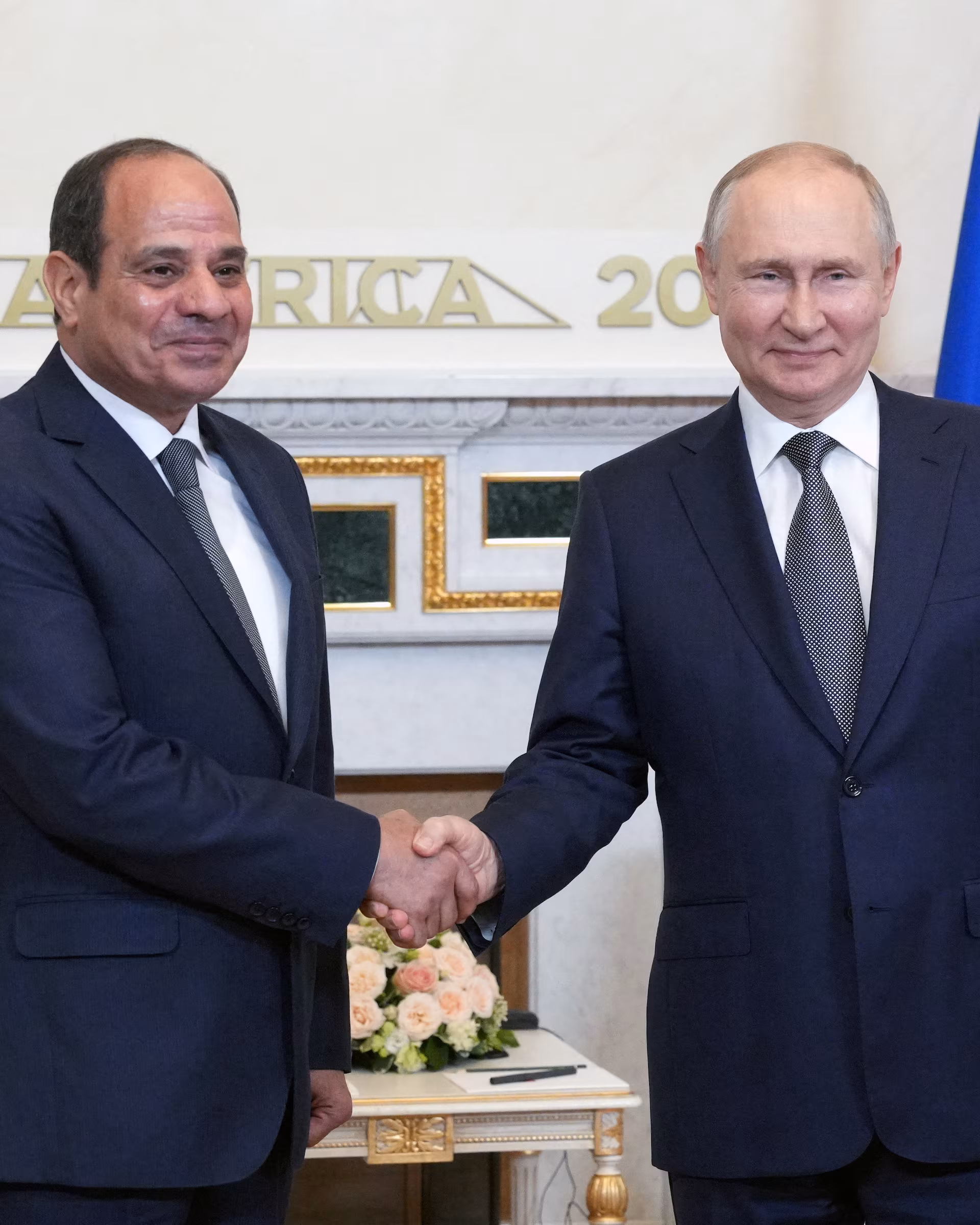 الرئيس عبد الفتاح السيسي في لقاء دولي